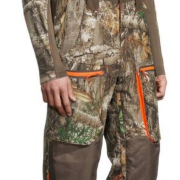 REALTREE MENS HUNTSHIELD INSULATED  WATERPROOF CARGO CAMO PANTS - Picture 4 of 11